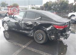 نيسان سنترا